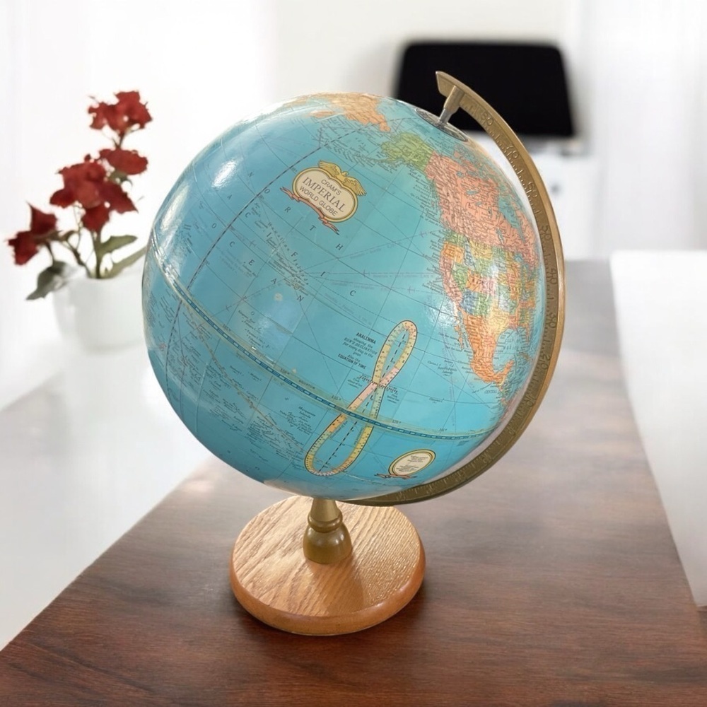 Vintage GEORGE F. CRAM The World Book GLOBE USSR
Wood Base - Picture 3 of 8